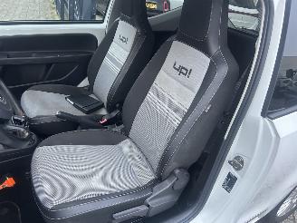 Volkswagen Up!  picture 9