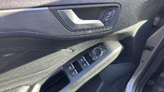 Ford Focus 1.5 ECO Blue ST Line Business picture 15