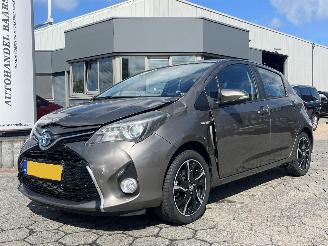 Unfallwagen Toyota Yaris 1.5 Hybrid Trend 2016/10