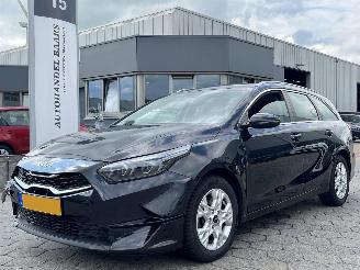 Voiture accidenté Kia Ceed 1.0 T-GDi AUTOMAAT DynamicLine 2022/11