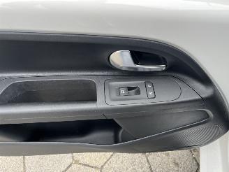 Volkswagen Up! 1.0 move up! picture 13