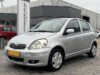 Vaurioauto  passenger cars Toyota Yaris 1.3 VVT-i S-Line 2005/10