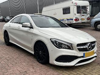 Voiture accidenté Mercedes Cla-klasse 180 Ambition PANO AUTOMAAT 2017/2
