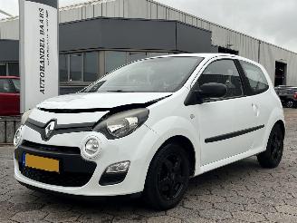 skadebil auto Renault Twingo 1.2 16V Acces 2013/7