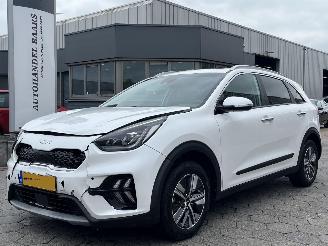Kia Niro 1.6 GDi Hybrid ExecutiveLine picture 1