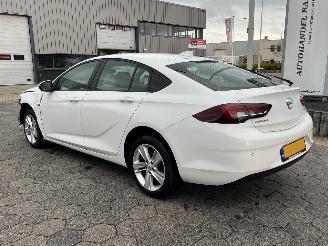 Avarii autoturisme Opel Insignia Grand Sport 1.5 Turbo EcoTec Online Edition 2017/9