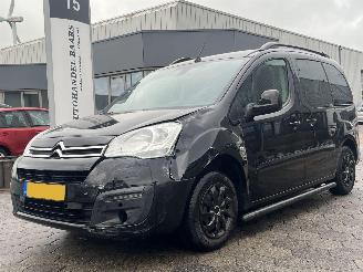 skadebil auto Citroën Berlingo 1.2 PureTech XTR 2017/12