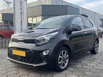 damaged passenger cars Kia Picanto 1.0 DPi DynamicPlusLine 2022/3