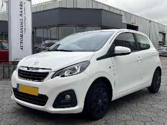 uszkodzony samochody osobowe Peugeot 108 1.0 e-VTi Active 2016/11
