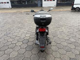 Kymco  200i Agility 16+ ABS picture 4