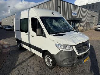 Mercedes Sprinter 314 2.2 CDI L1H2 DC picture 3