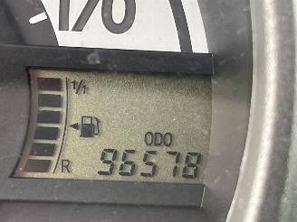 Peugeot 107 1.0-12V Urban Move picture 17