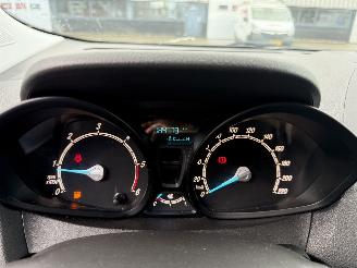 Ford Transit Courier Van 1.5 TDCI Trend Duratorq S&S picture 16