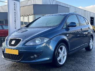 krockskadad bil auto Seat Altea xl 1.6 Stylance 2007/2