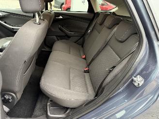 Ford Focus 1.0 EcoBoost Titanium picture 12
