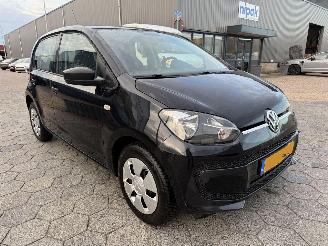 Volkswagen Up! 1.0 high up! picture 4