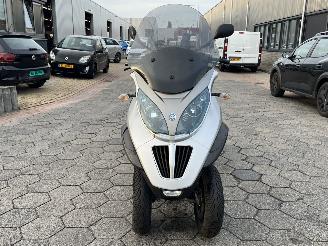 Piaggio  400 LT MP3 picture 3