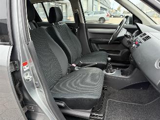 Suzuki Swift 1.5 Exclusive picture 14