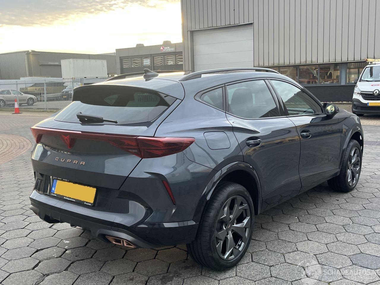 Cupra Formentor 1.5 TSI e-Hybrid copper edition