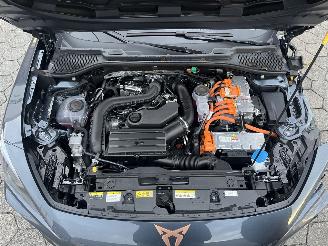 Cupra Formentor 1.5 TSI e-Hybrid copper edition picture 6
