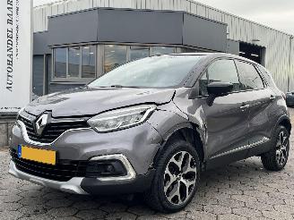 Unfallwagen Renault Captur 0.9 TCe Edition One 2017/11