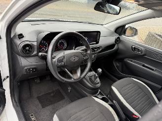 Hyundai I-10 1.0 Comfort Smart picture 19