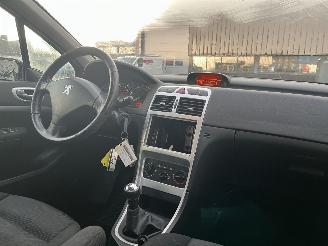 Peugeot 307 1.6-16V XS picture 11