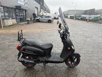 Sym Fiddle Snorscooter Fiddle II picture 3