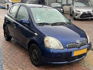 Toyota Yaris 1.3-16V VVT-i Sol AUTOMAAT picture 3