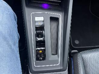 Volkswagen Golf 2.0 TSI R 4Motion 320 PK PANO AUTOMAAT picture 26