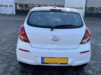 Hyundai I-20 1.2i i-Motion picture 5