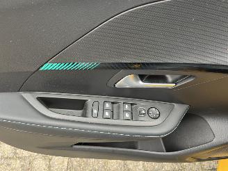 Peugeot e-208 EV Allure Pack 50 kWh picture 14