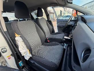 Toyota Yaris 1.5 Hybrid Lease picture 16