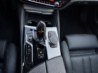 BMW 5-serie 545e xDrive High Executive picture 23