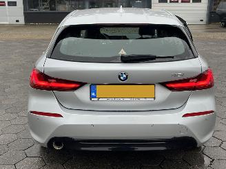 BMW 1-serie 118i Executive Edition AUTOMAAT picture 5