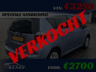 krockskadad bil auto Toyota Verso S 1.3 VVT-i Aspiration 2012/1