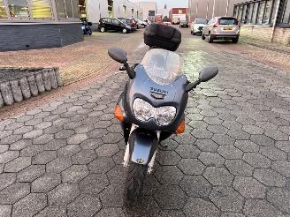 Suzuki GSX 750 Sport picture 2