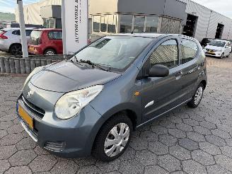 Vaurioauto  passenger cars Suzuki Alto 1.0 Comfort Plus 2011/2