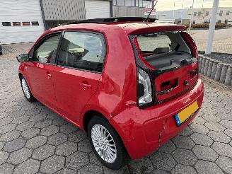 Volkswagen Up! 1.0 move up! BlueMotion picture 6