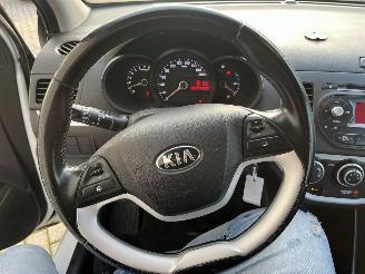 Kia Picanto 1.0 CVVT Design Edition picture 16