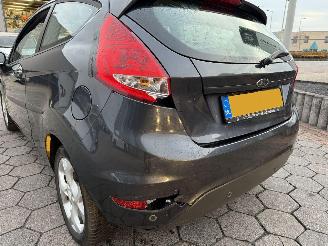 Ford Fiesta 1.25 Titanium picture 7