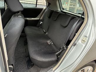 Toyota Yaris 1.0 VVTi Terra picture 11