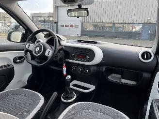 Renault Twingo 1.0 SCe Collection picture 11