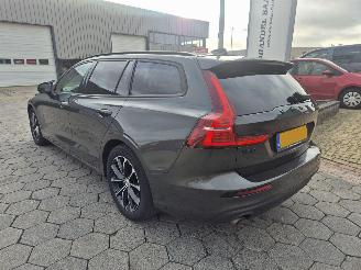 Volvo V-60 2.0 B3 Momentum Advantage picture 6