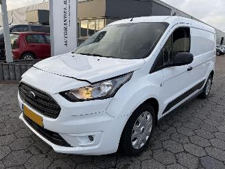 krockskadad bil bedrijf Ford Transit Connect 1.5 EcoBlue L2 Trend 2023/3