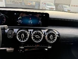 Mercedes A-klasse A-klasse 180 Premium Plus picture 20