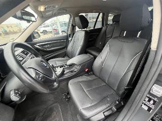 BMW 3-serie Touring 318i Luxury Edition picture 12