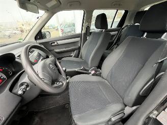 Suzuki Swift 1.3 Base picture 13