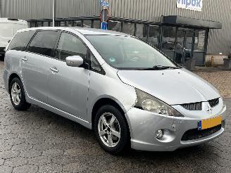 Mitsubishi Grandis 2.4-16V Intense 6p. picture 3