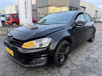 Auto incidentate Volkswagen Golf Golf 1.0 TSI Comfortline 2016/1